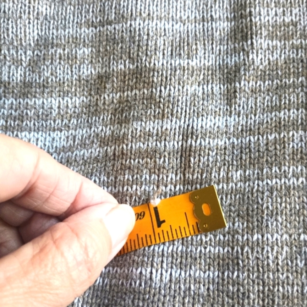 American Rag Sweater - Picture 7 of 8
